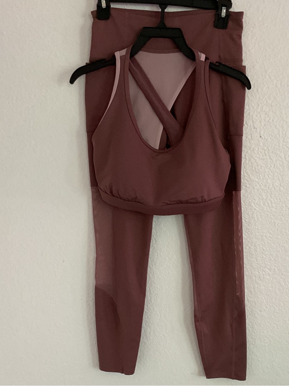 JoyLab Mauve Cross-Back Sports Bra and Leggings Set